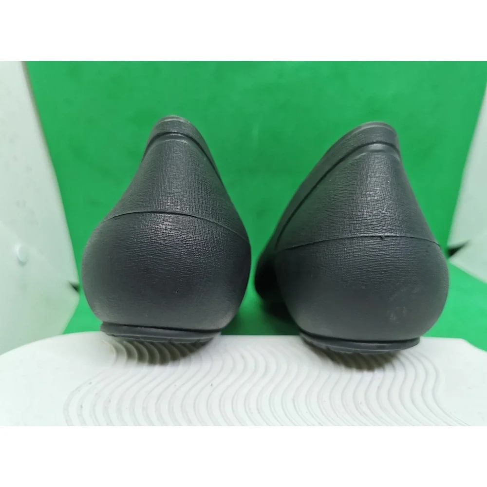 CROCS Patent Cap Toe Ballet  Flats Women's Size 10 Black shoes  slip on comfort